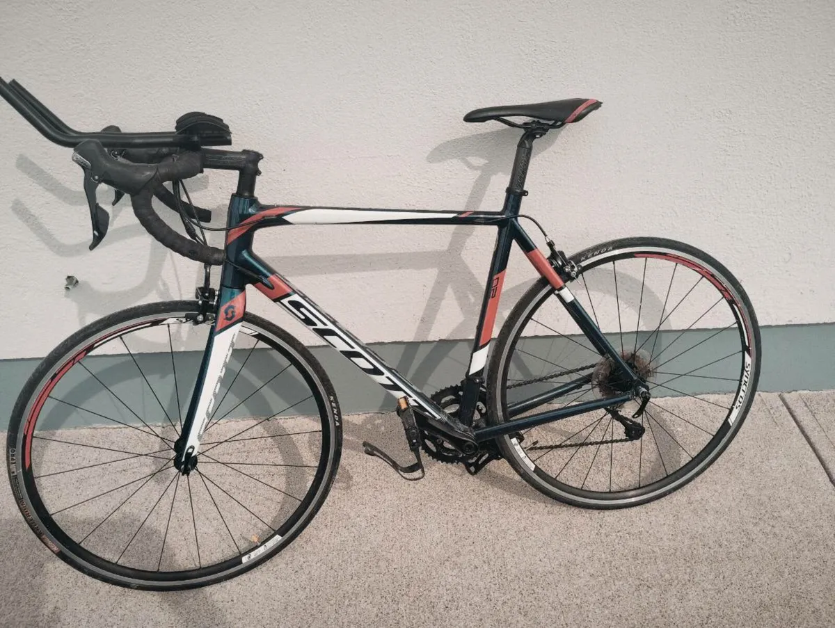 SCOTT RACING BIKE - Image 1