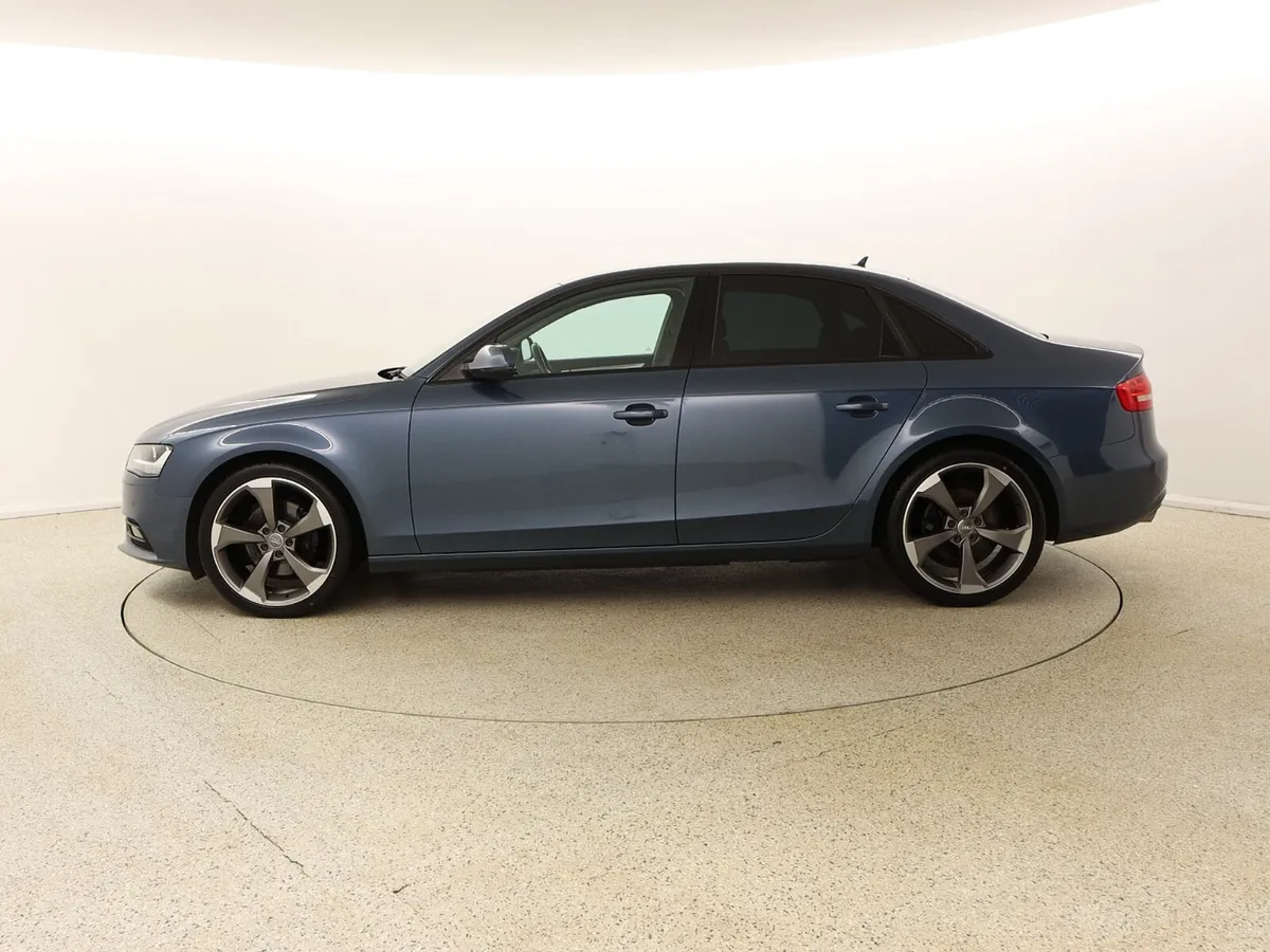 2015 AUDI A4 2.0 TDI ULTRA SE 163PS BLACK EDITION - Image 4