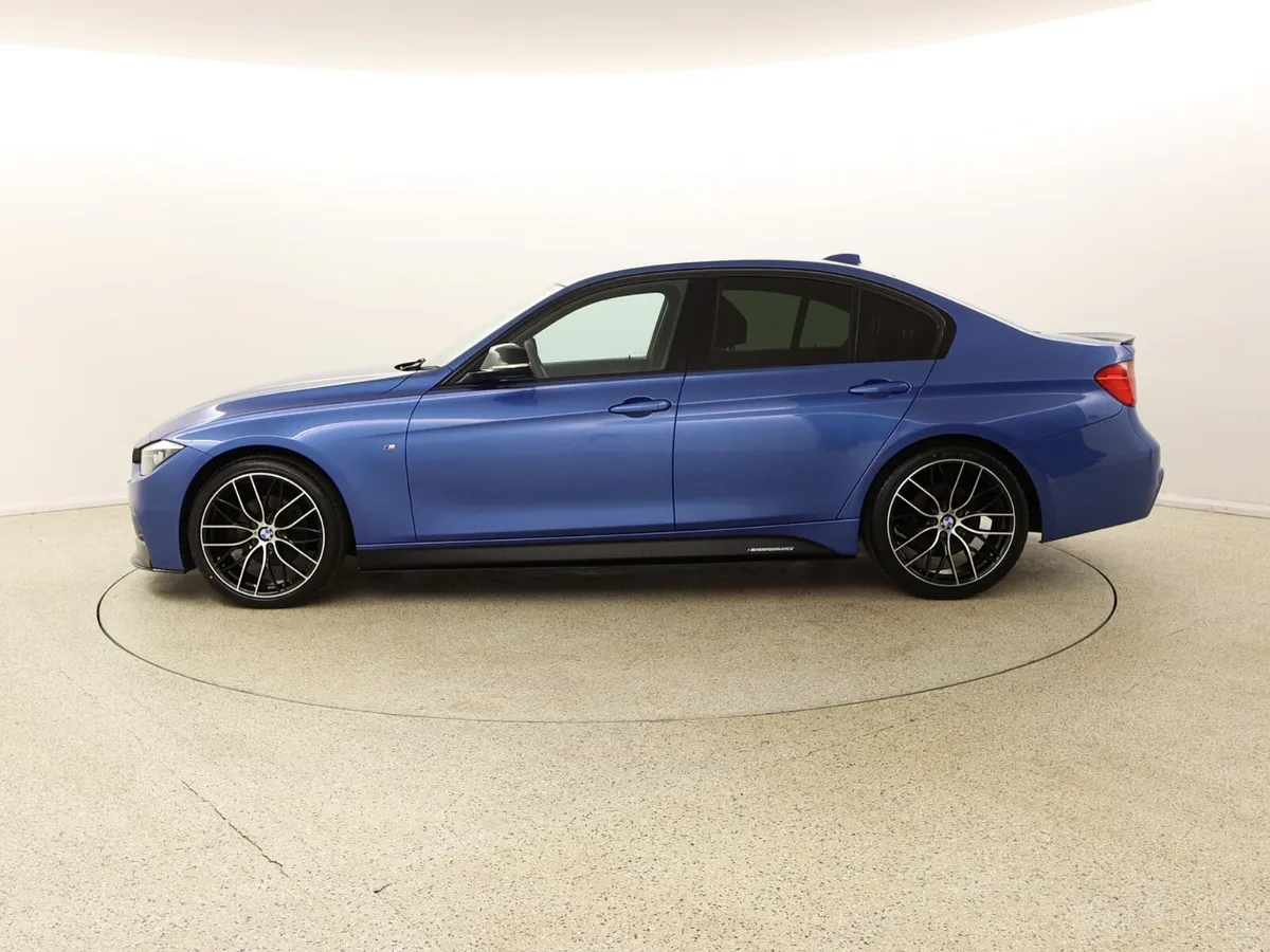 2015 BMW 318D M-SPORT F30 AUTO M-PERFORMANCE KIT - Image 4