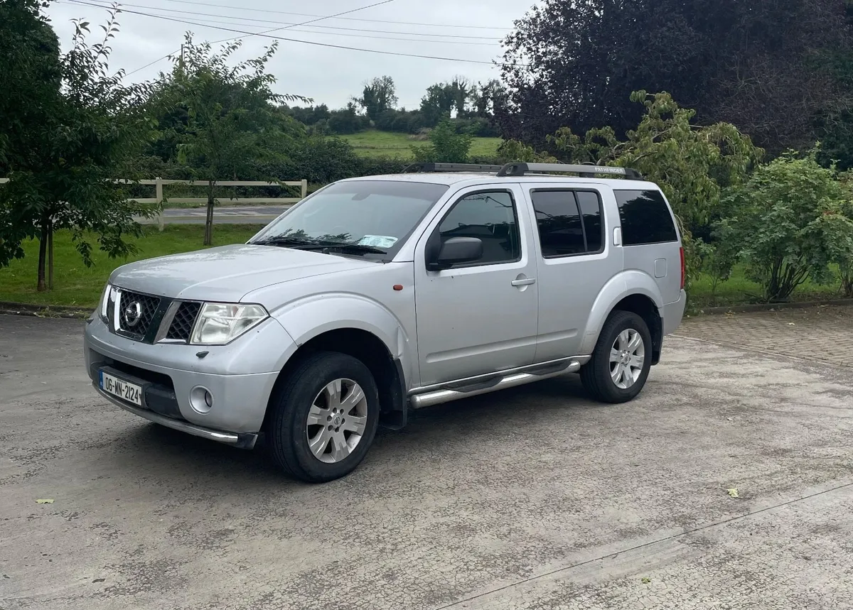 Nissan Pathfinder 2006 - Image 3