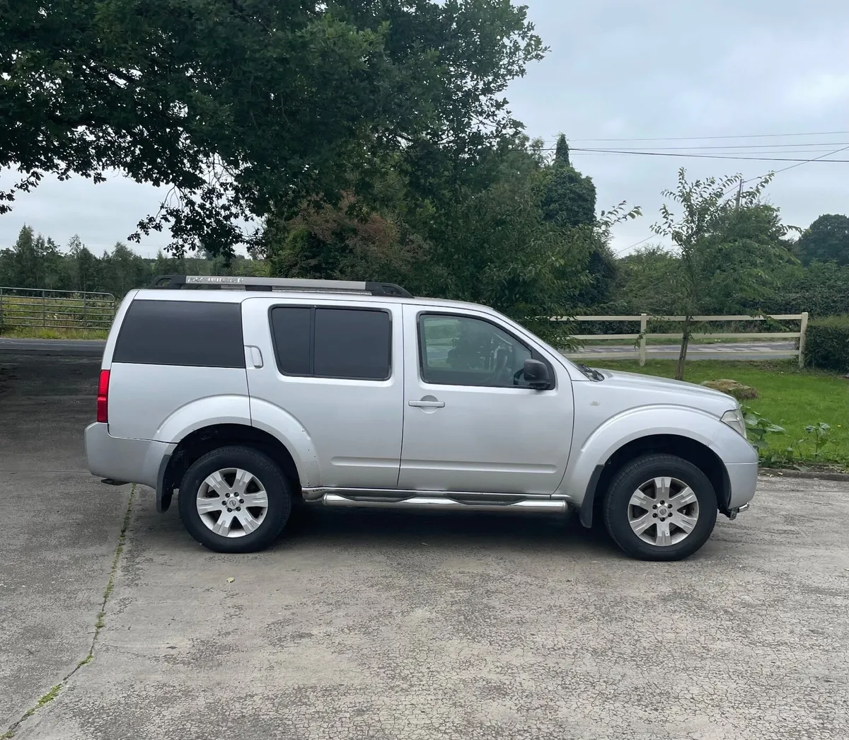 Nissan Pathfinder 2006 - Image 1