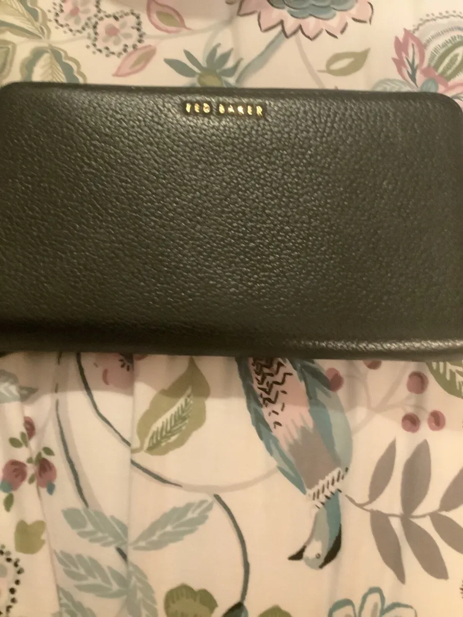 Ted Baker purse - Image 1