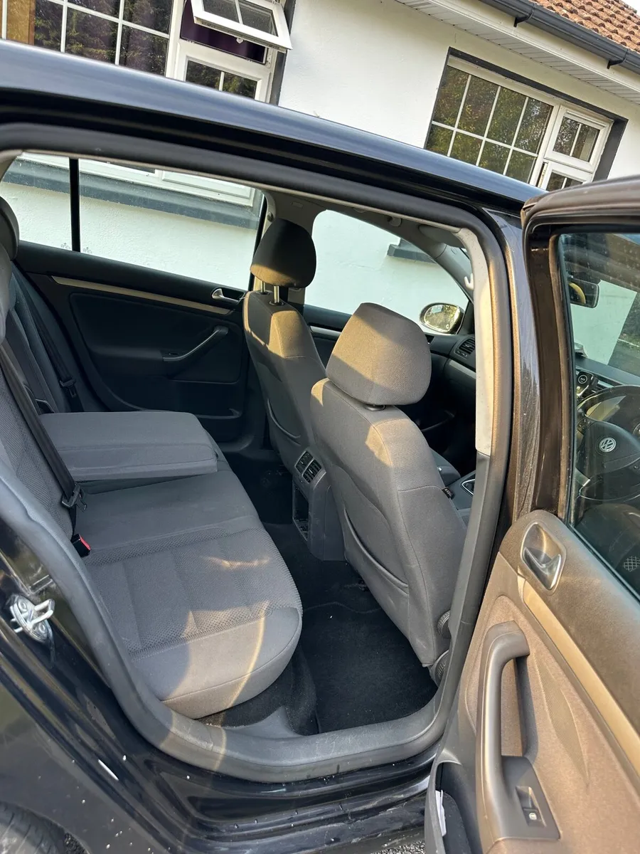 Volkswagen Golf GTI Blue-motion – 1.9TDI  Diesel - Image 2