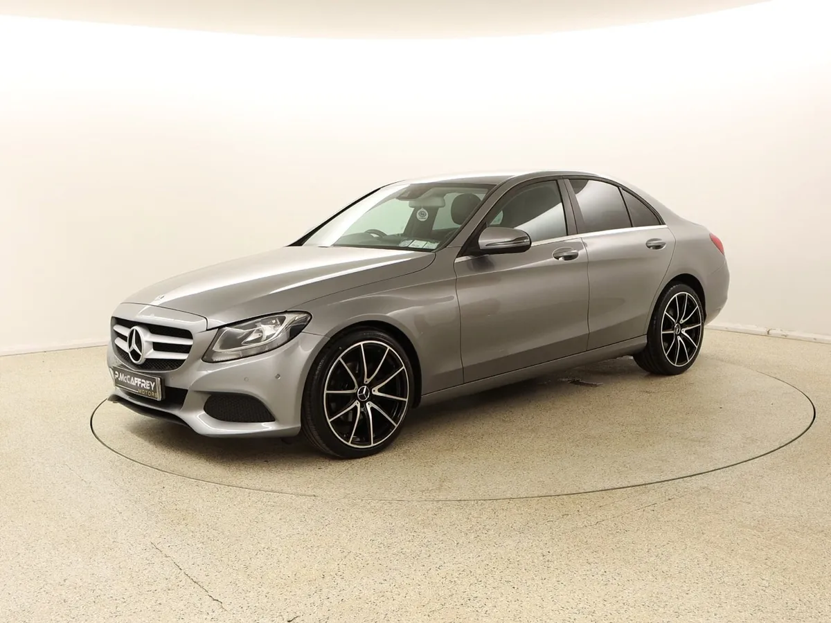 2015 Mercedes-Benz C-Class 2.1 C220D SE Executive - Image 3