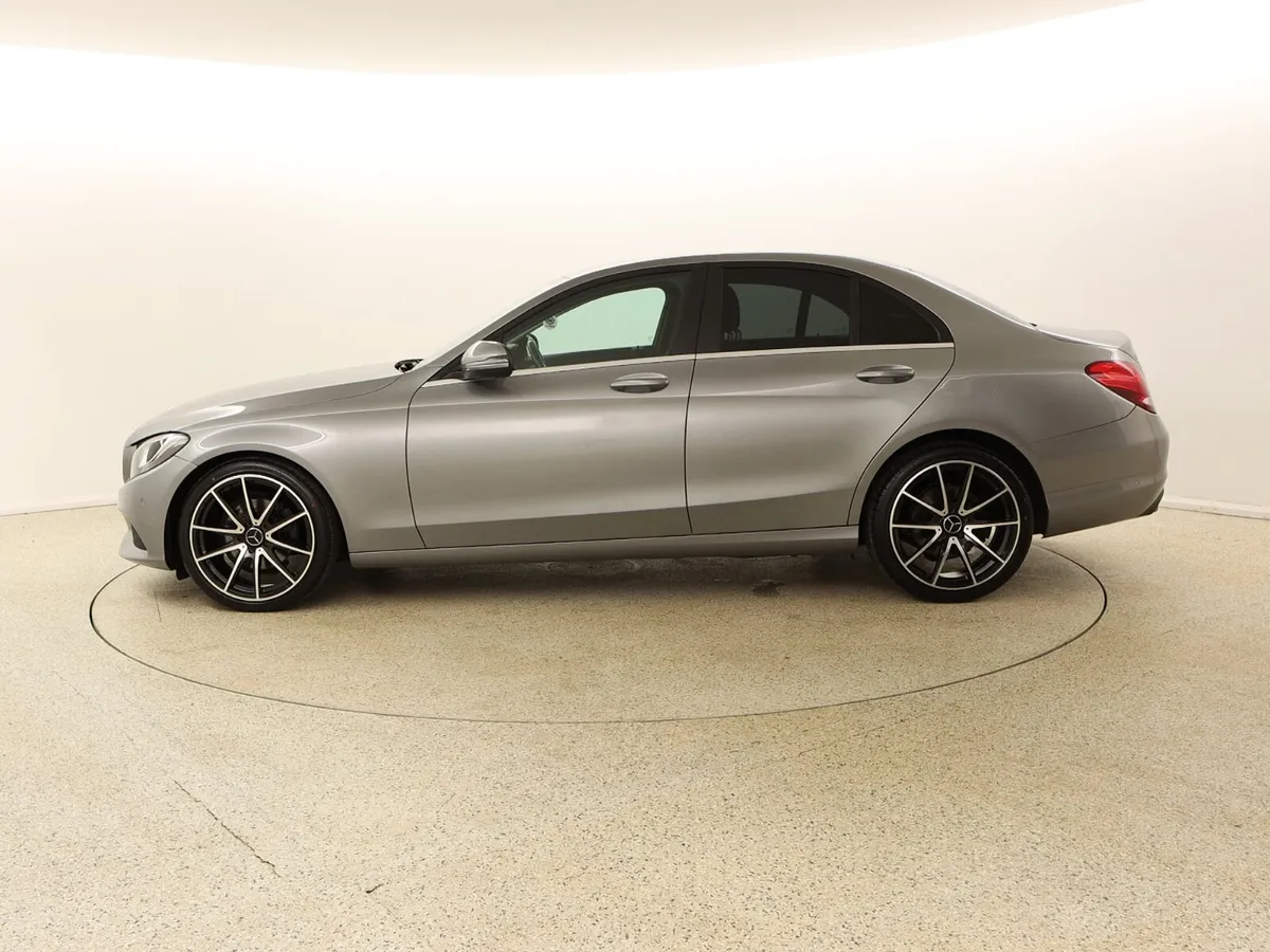 2015 Mercedes-Benz C-Class 2.1 C220D SE Executive - Image 4