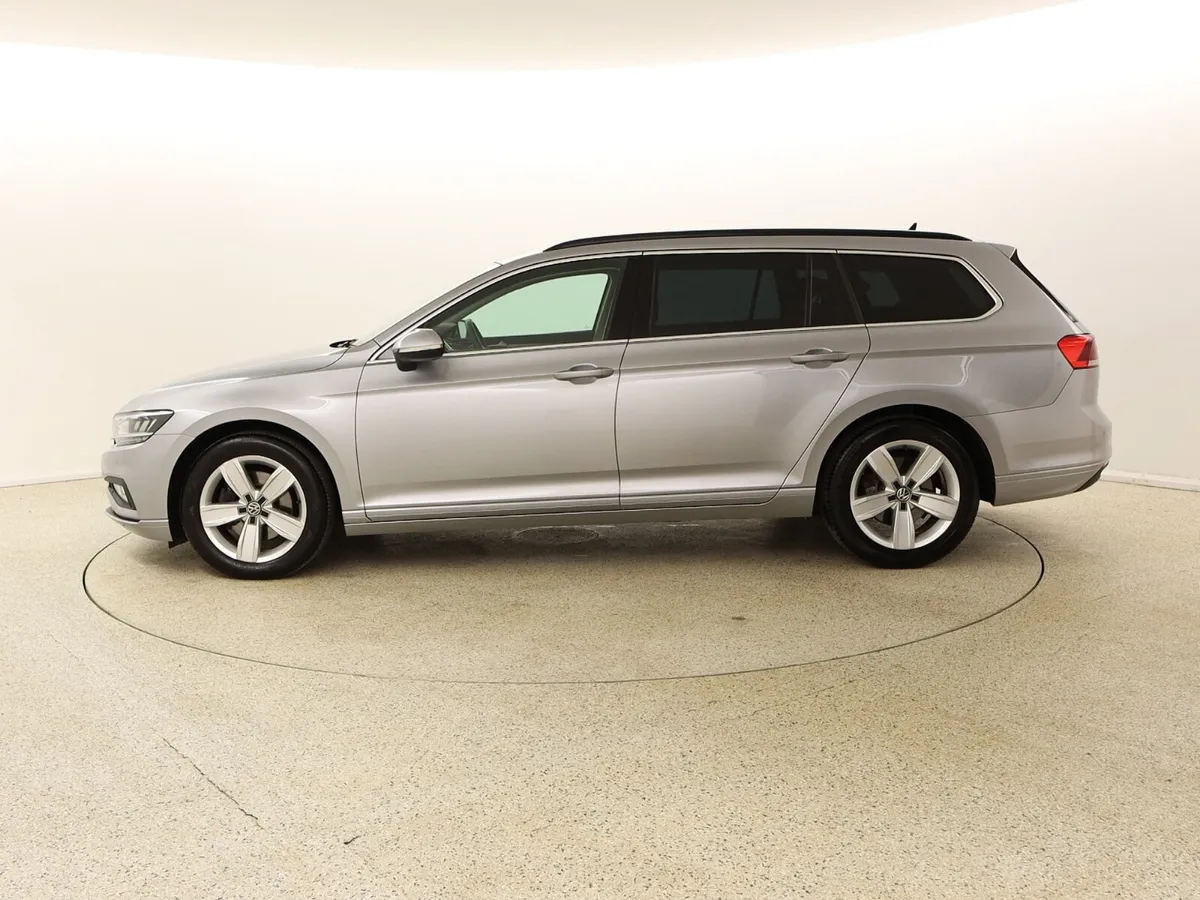 2021 VOLKSWAGEN PASSAT 2.0 TDI 150 BHP SE NAV EVO - Image 4