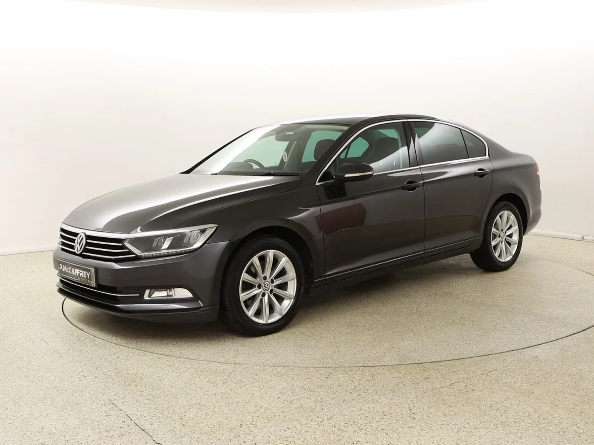 19 VOLKSWAGEN PASSAT 2.0 TDI 150 BHP BUSINESS AUTO - Image 3