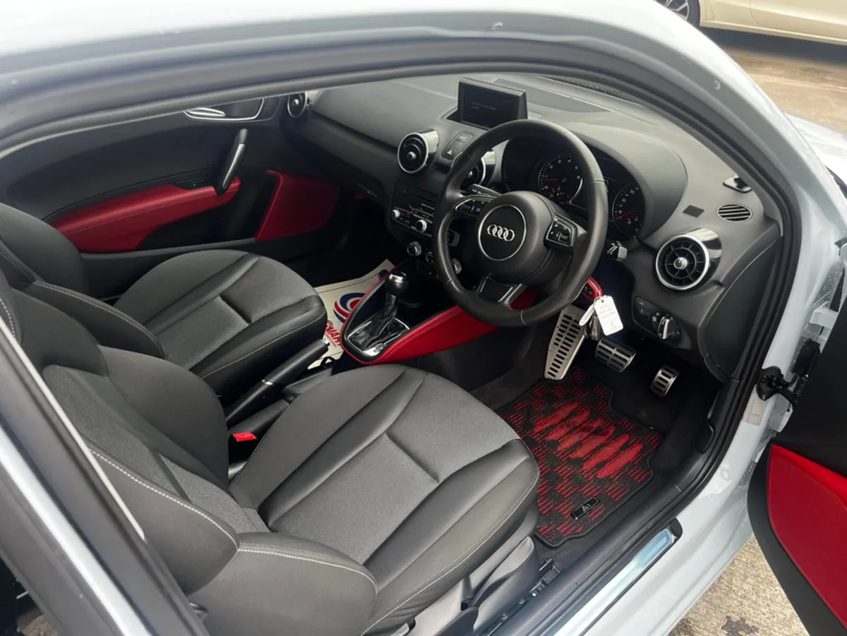 Audi A1 AUTOMATIC 1.4 PETROL - Image 4