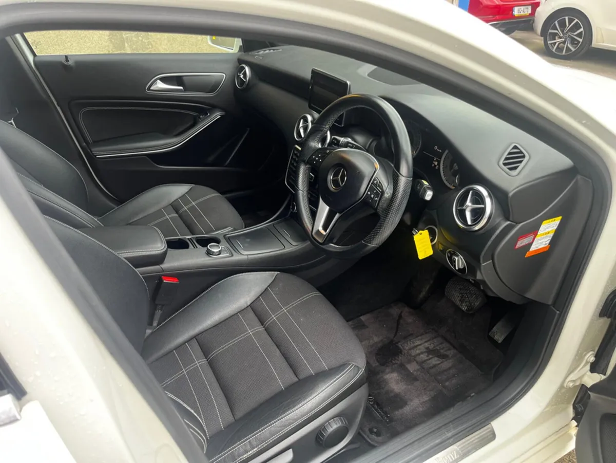 Mercedes-Benz A-Class AUTOMATIC 1.6 PETROL SPORT - Image 4