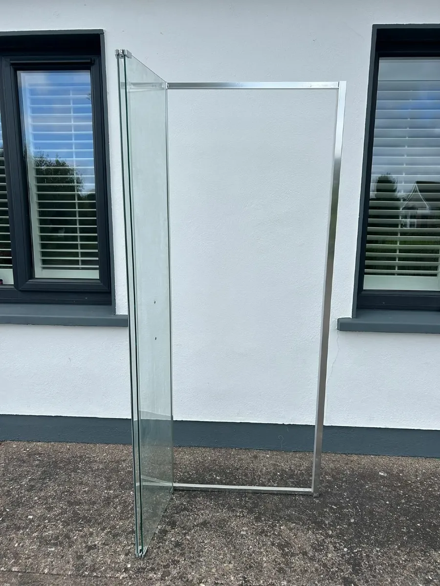 Bi-fold Shower Door - Image 4