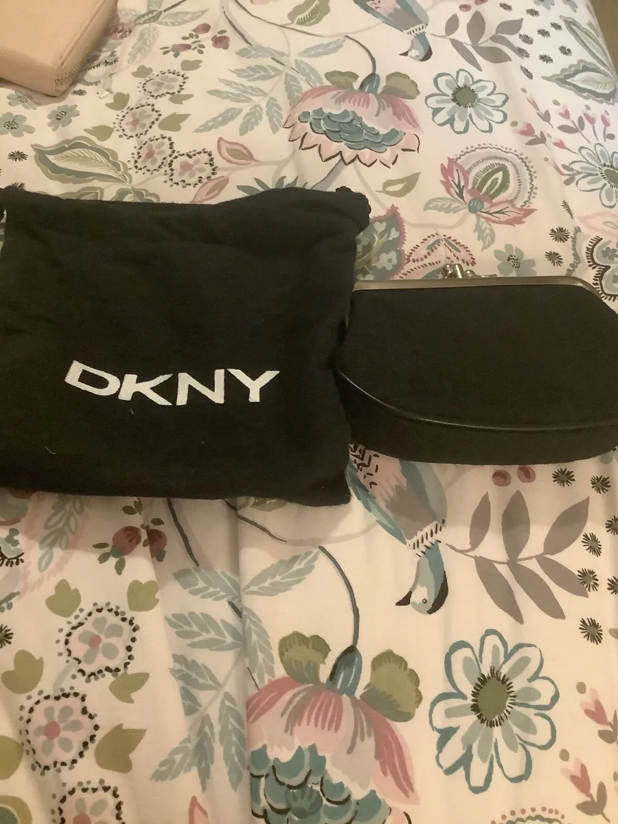 DKNY purse - Image 1