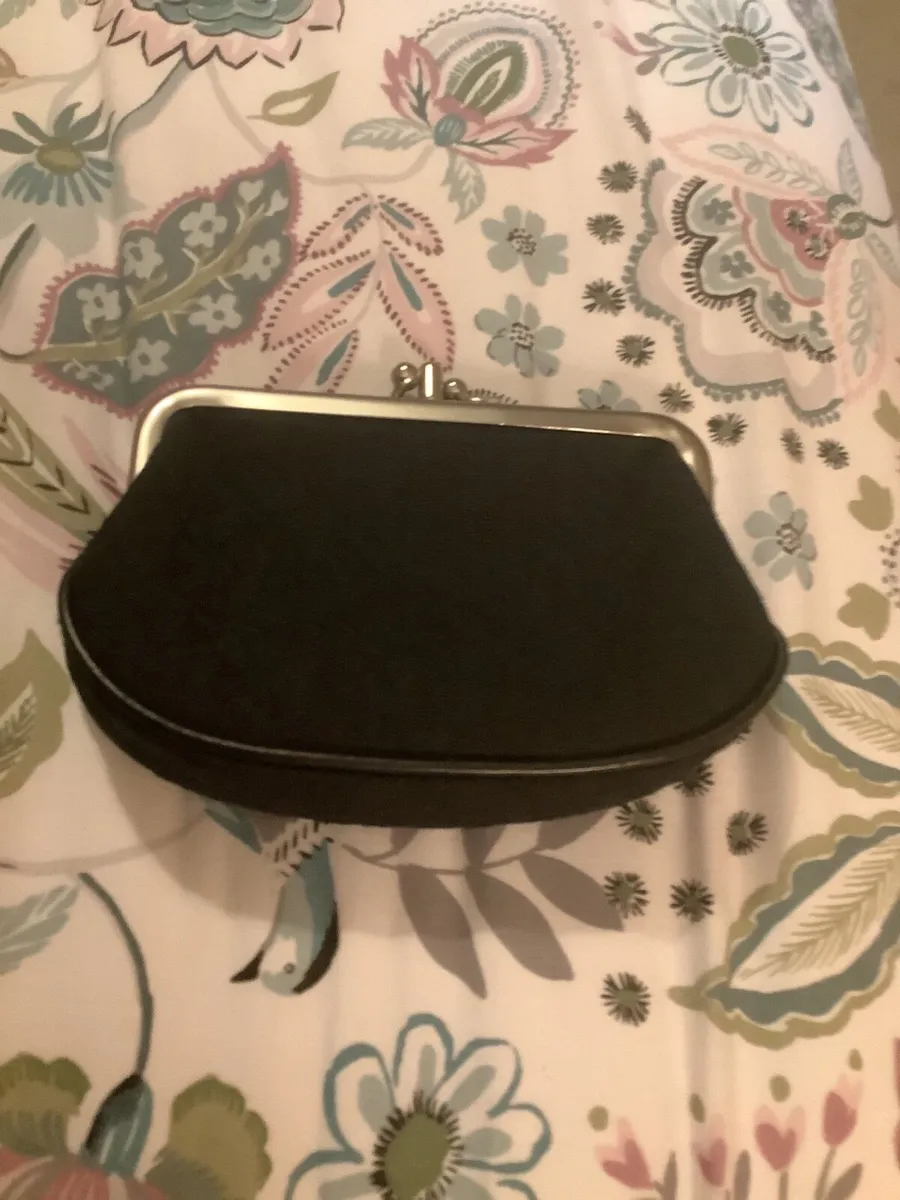 DKNY purse - Image 2