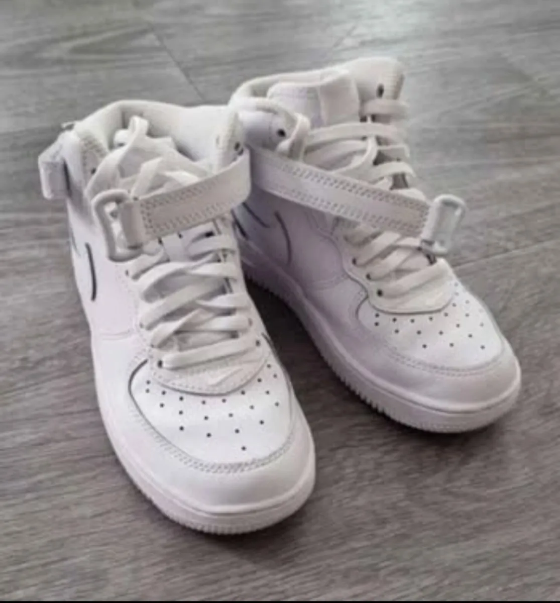 Nike Air Force 1 Mid Junior high tops - Image 1