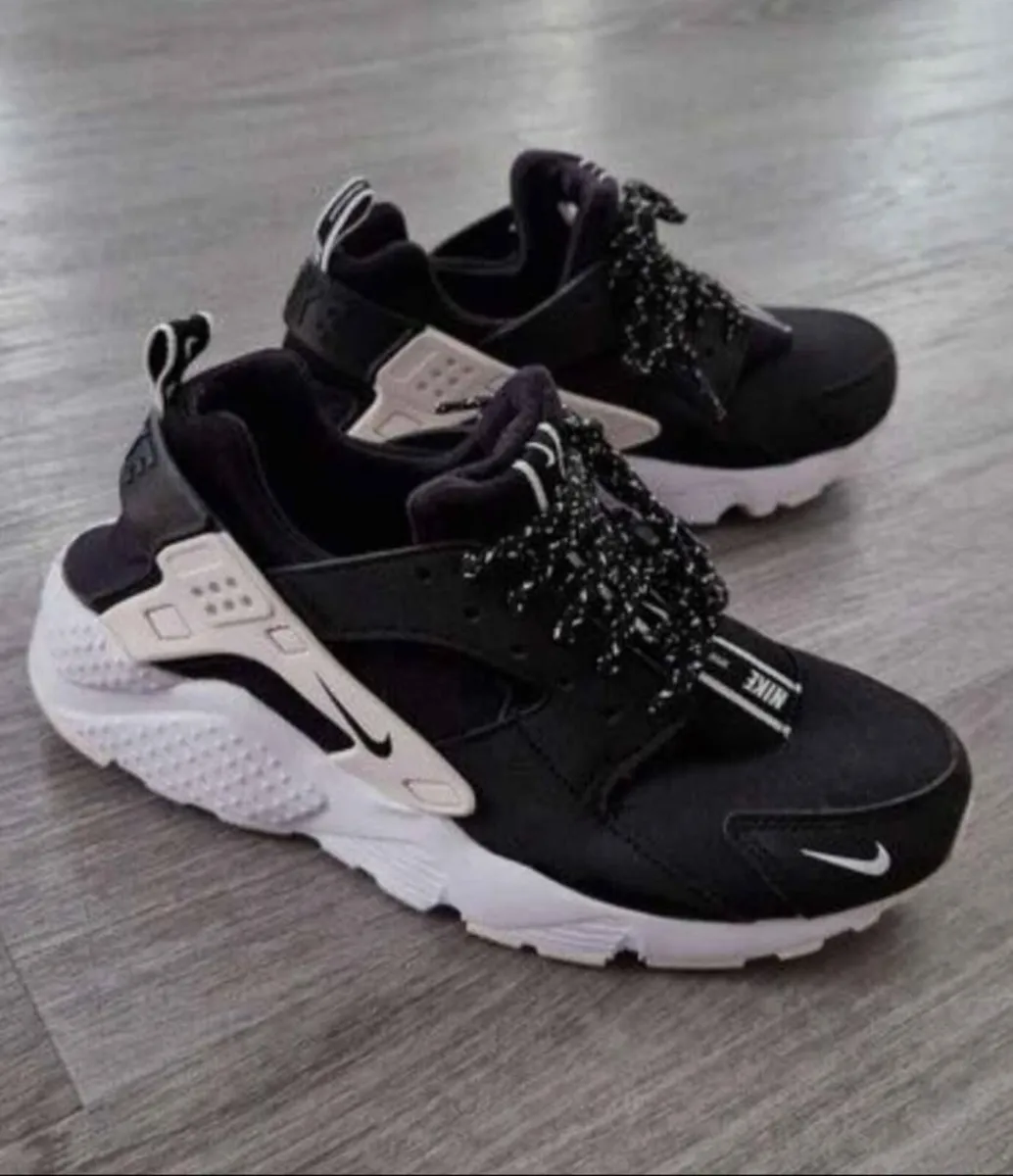 Womens Nike Huarache - Image 3