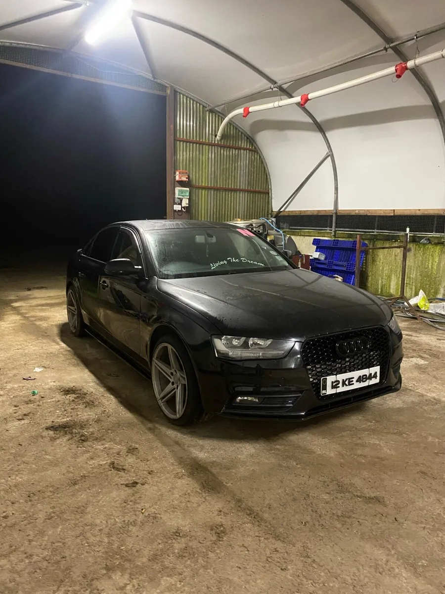 Audi A4 2012 - Image 1