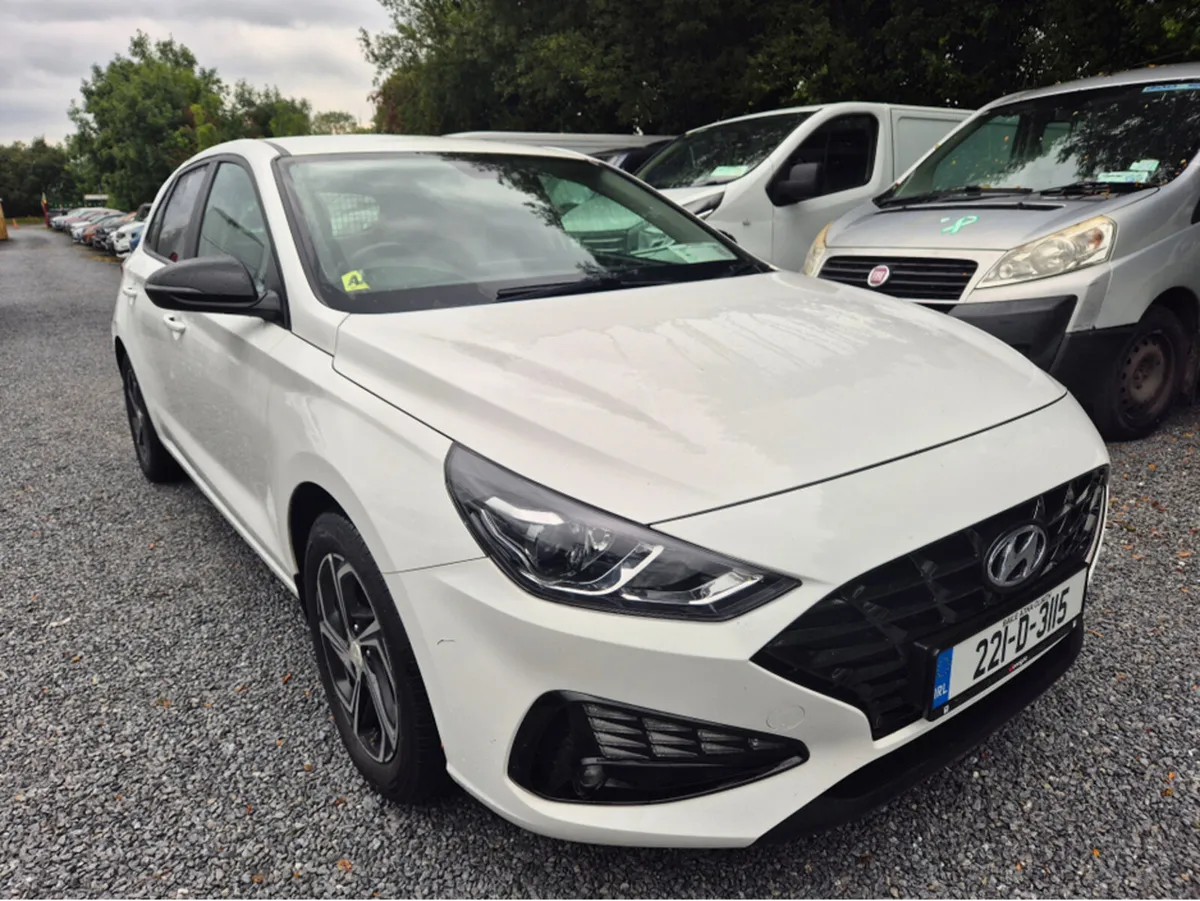 Hyundai i30 I 30 DELUXE 5DR - Image 4