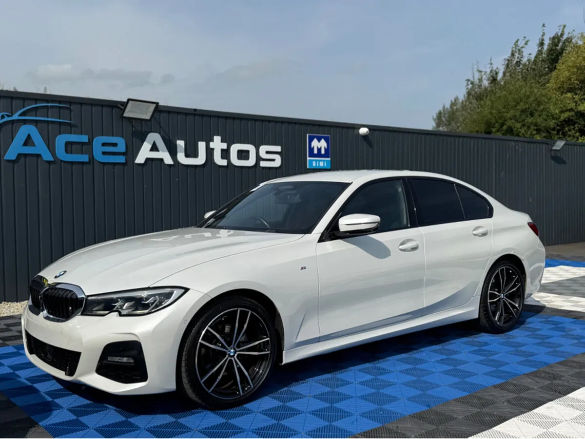 BMW 3-Series M - SPORT XDRIVE - 2.0 DIESEL - AUTO - Image 3