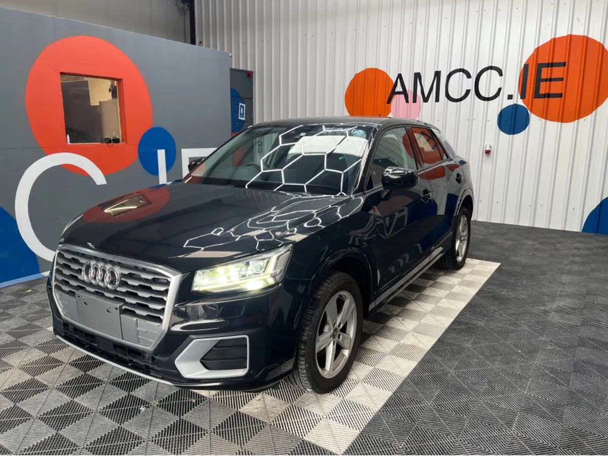 Audi Q2 1.0 TFSI SPORT/  49k KMs / REVERSE CAMERA - Image 3