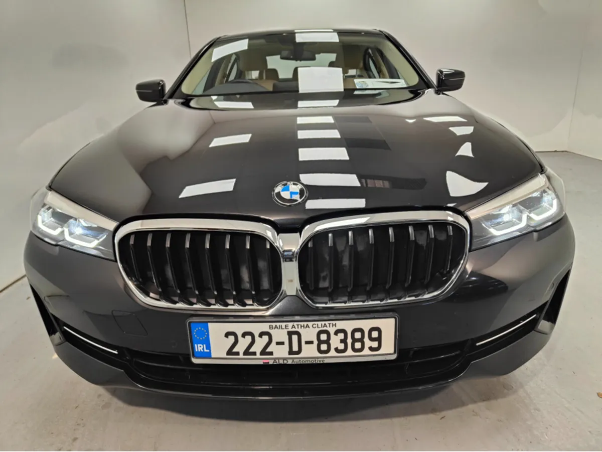 BMW 5-Series 5 SERIES DIESEL SALOON 520D SE - Image 2