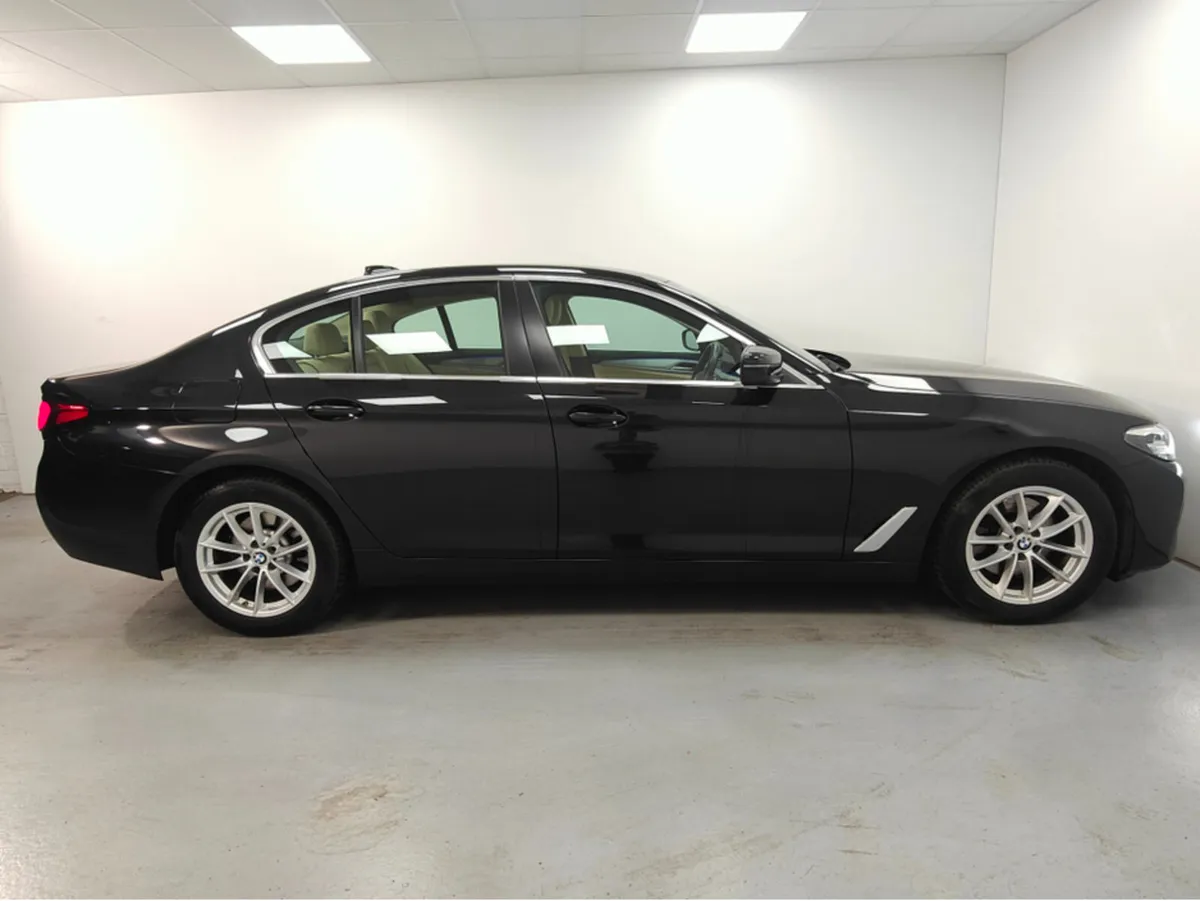 BMW 5-Series 5 SERIES DIESEL SALOON 520D SE - Image 4