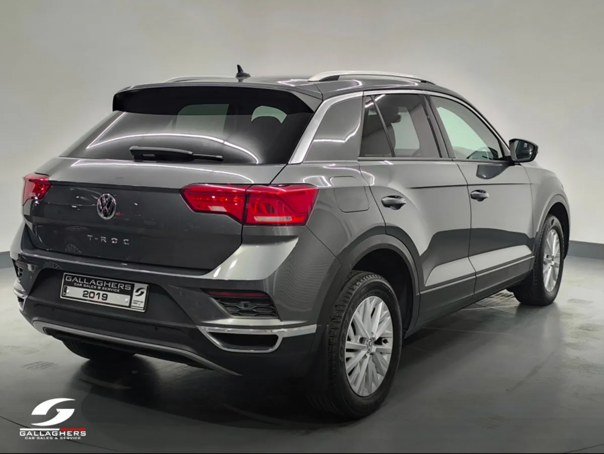 Volkswagen T-Roc (191) DESIGN 1.6 TDI - Image 4