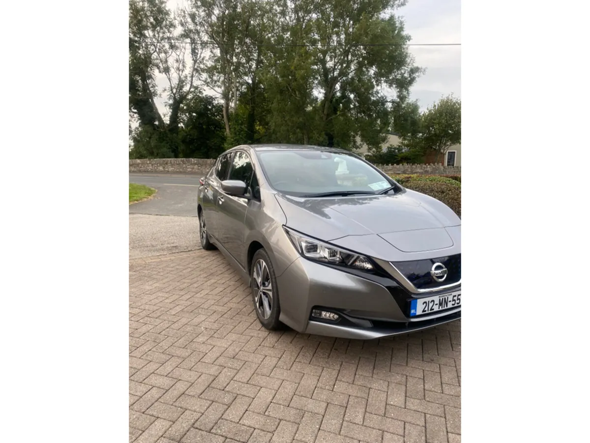 Nissan Leaf TEKNA 5DR AUTO - Image 2