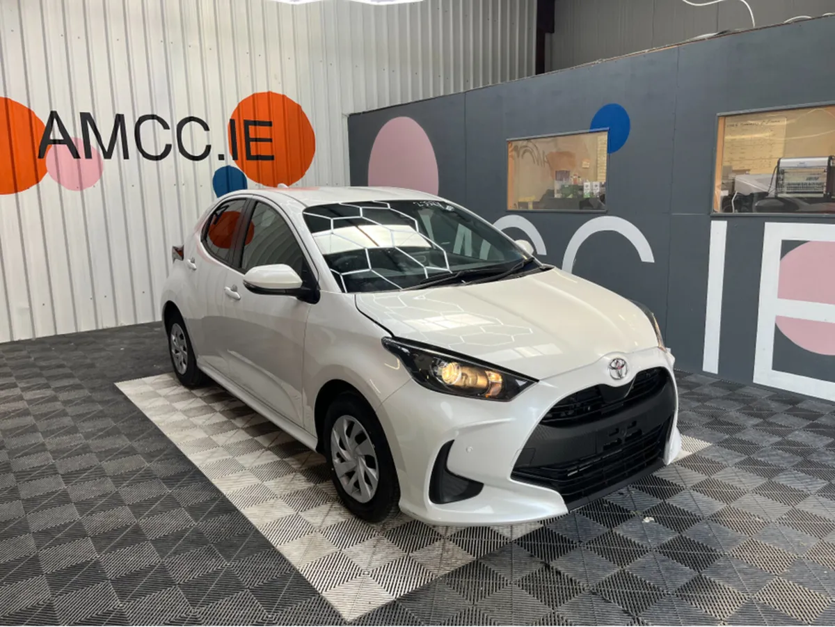 Toyota Yaris 1.0 PETROL  15k KMs / REVERSE CAMERA - Image 1