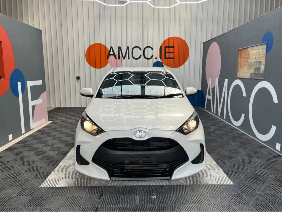 Toyota Yaris 1.0 PETROL  15k KMs / REVERSE CAMERA - Image 2