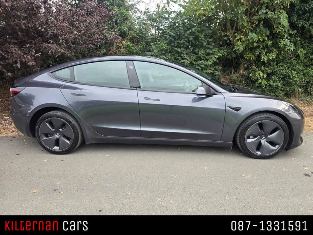 Tesla Model 3 BQB1S5N 4DR AUTO - Image 3