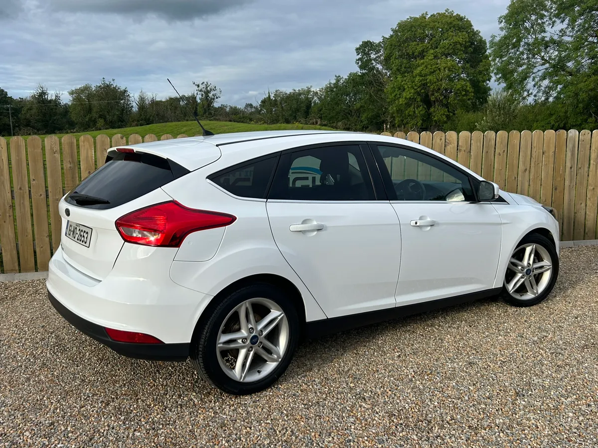 2016 Ford Focus Zetec Diesel - Image 2