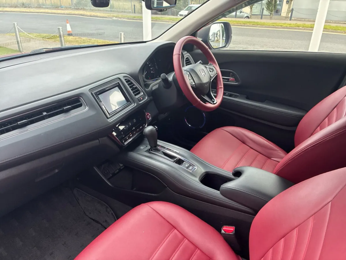 Honda Vezel 1.5L Petrol Automatic - Image 3