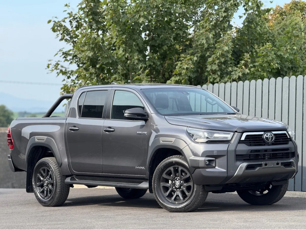 Toyota Hilux RARE INVINCIBLE X MHEV 4 4WD - Image 1