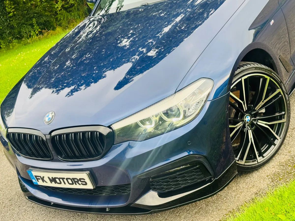 BMW 5-Series 2020 520d msport - Image 3