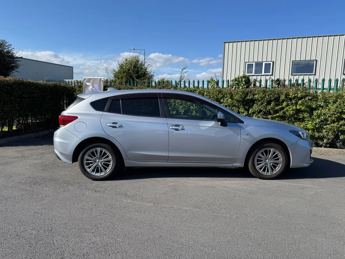 Subaru Impreza 2017 Automatic AWD - Image 2