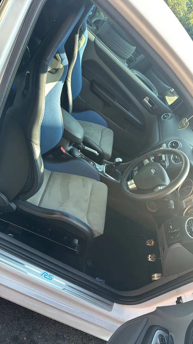 Ford Focus 2009 RS - Image 4