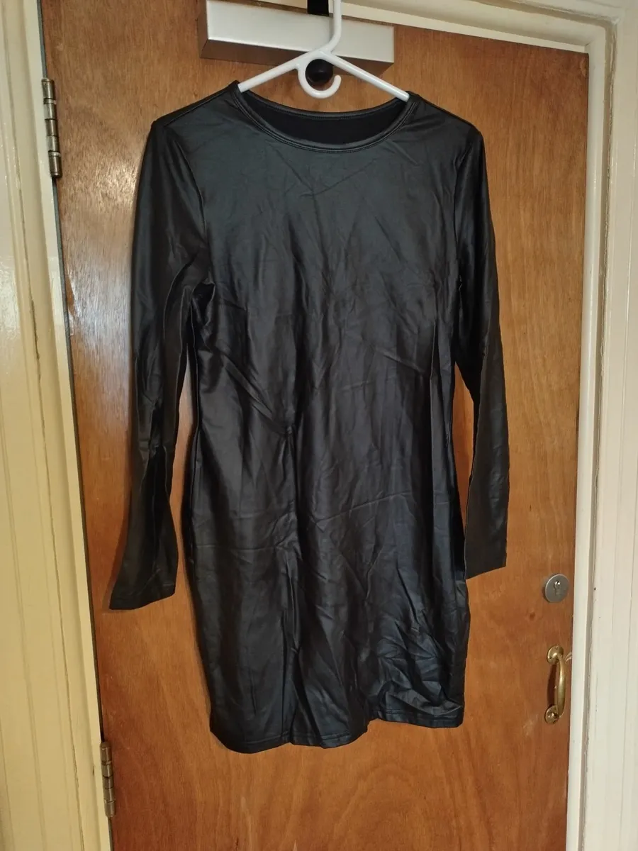 Sexy black pu leather dress for crossdresser - Image 3