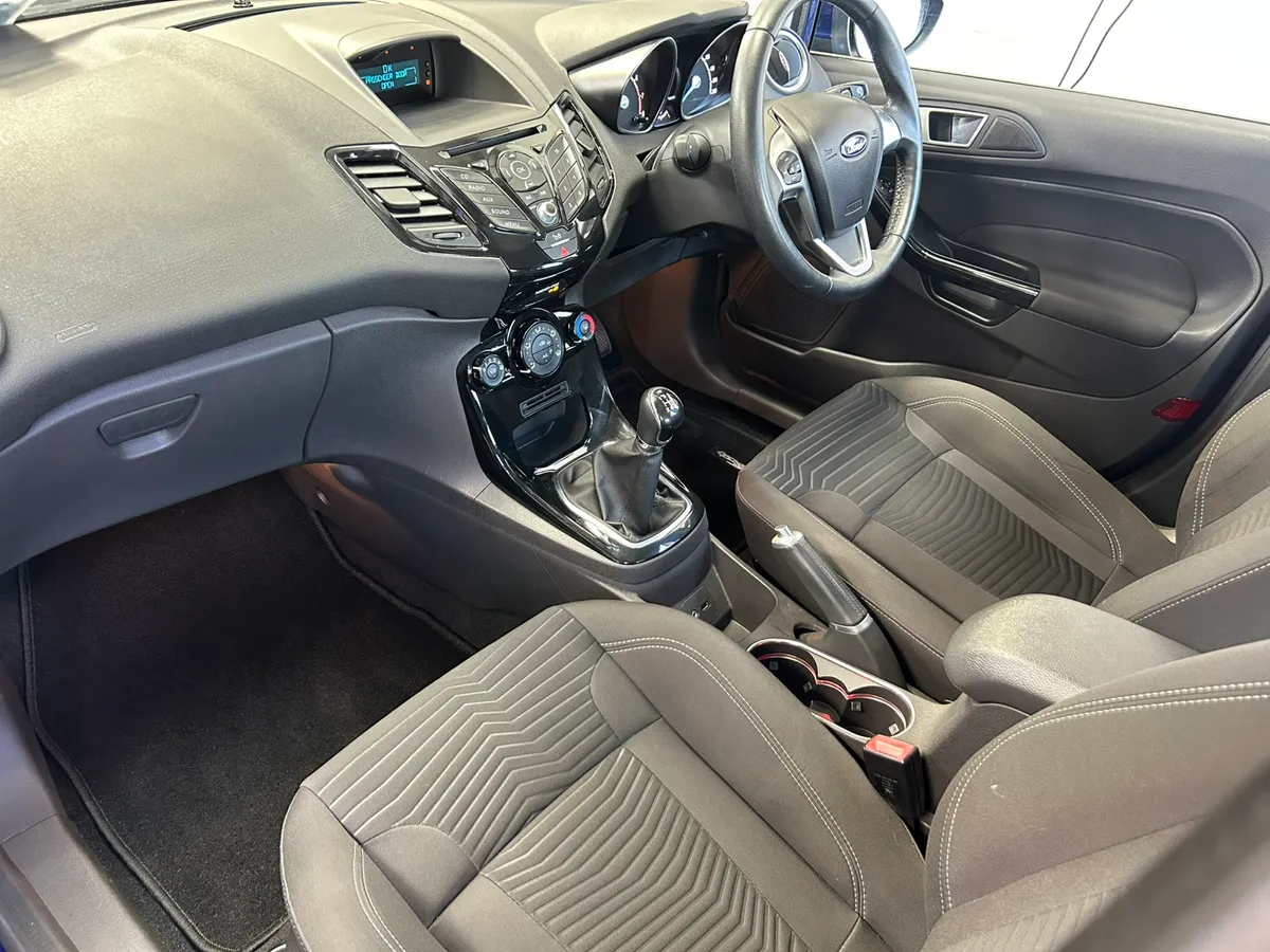 2015 Ford Fiesta 1.25 Titanium - Image 3