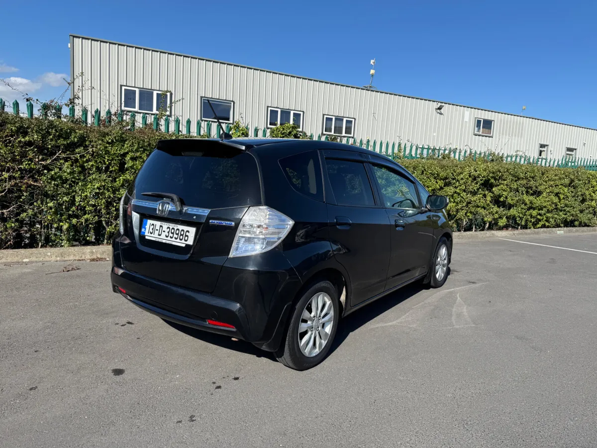 2013 Honda Fit GP1 Hybrid | High-Spec - Image 3