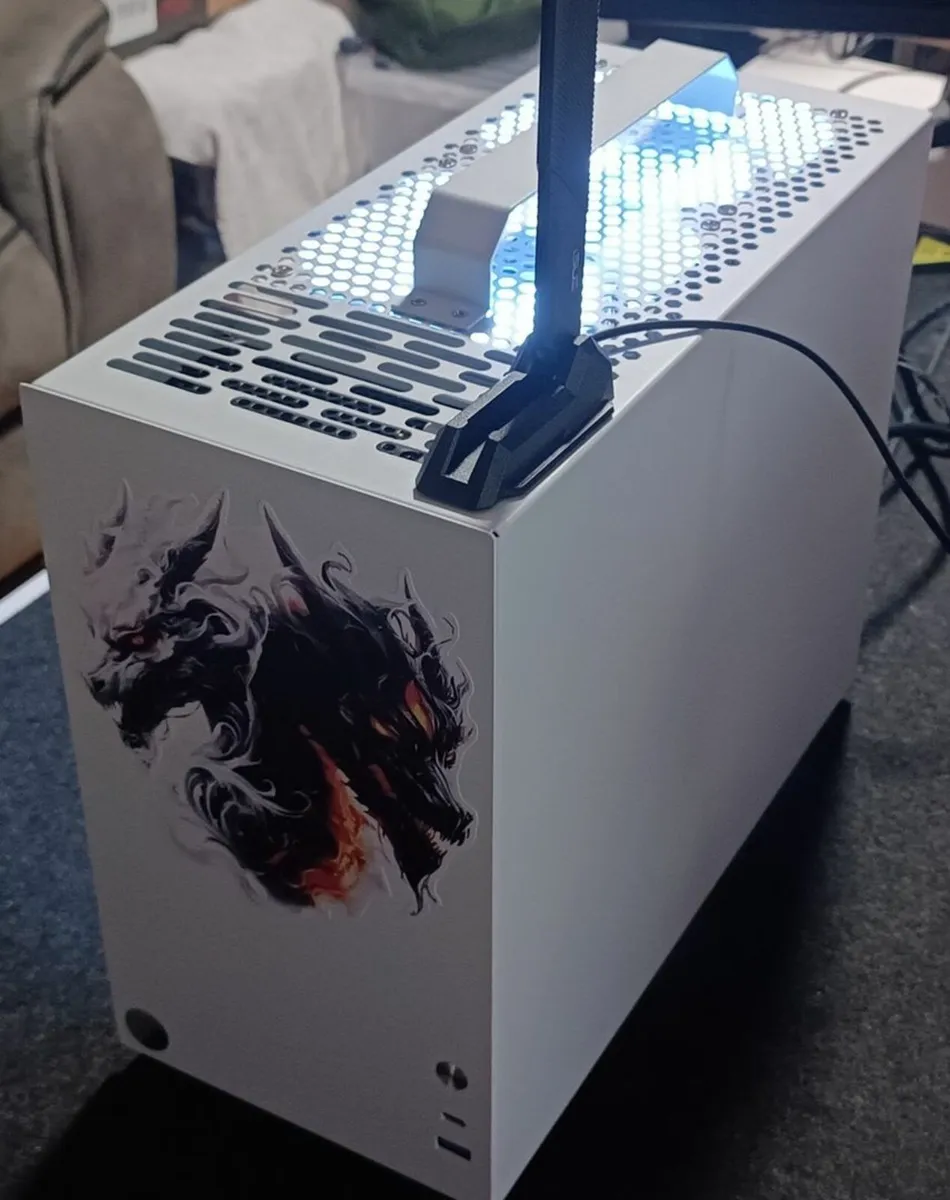 ALAMENGDA White mini i5 RTX Gaming PC - Image 3