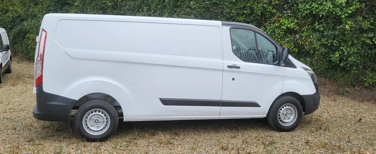 Ford Transit Custom 2016 2.2 lwb - Image 1