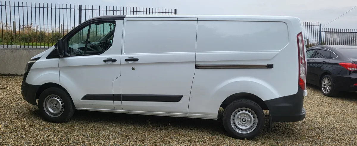 Ford Transit Custom 2016 2.2 lwb - Image 4