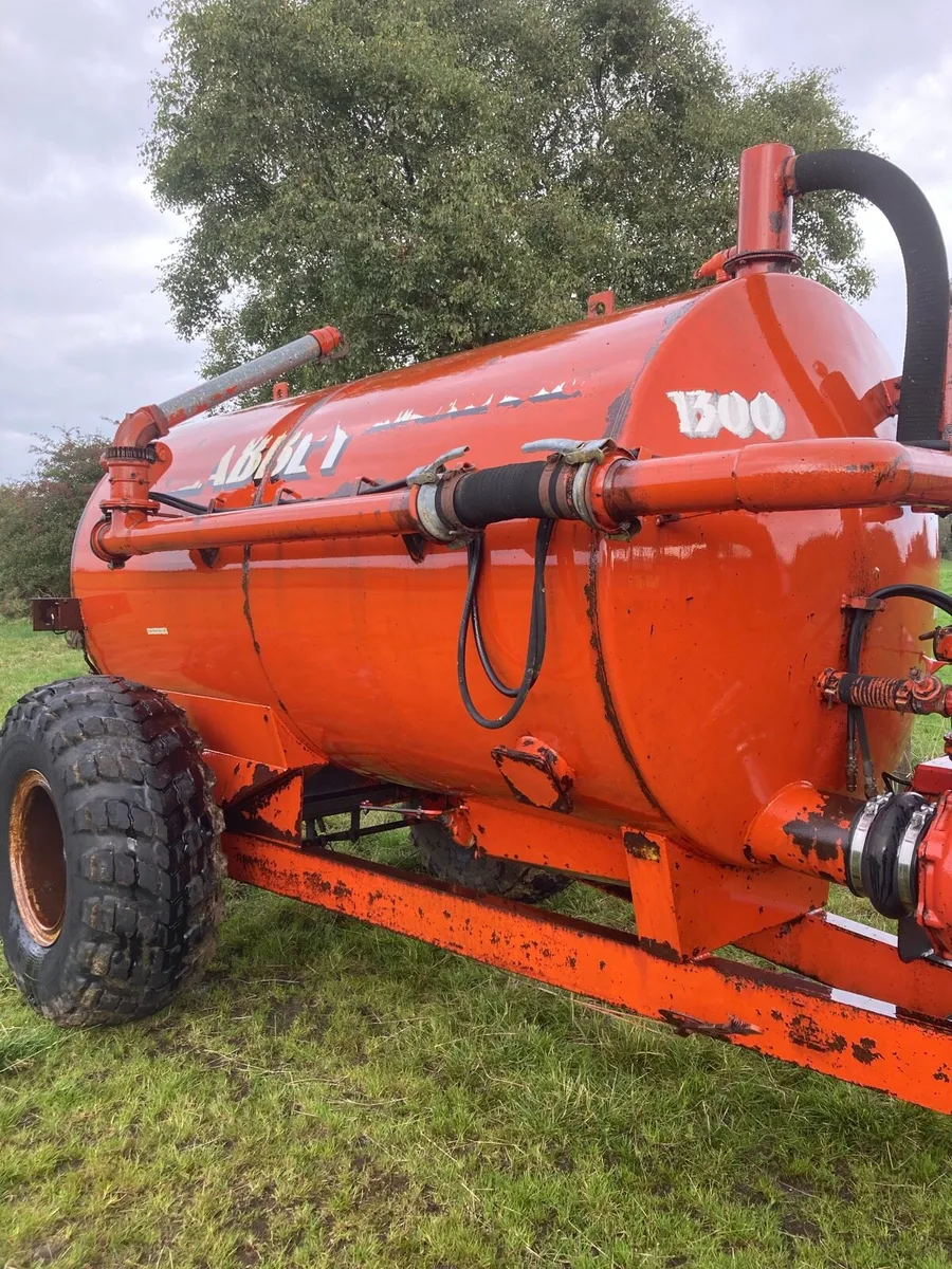 Slurry tanker - Image 4