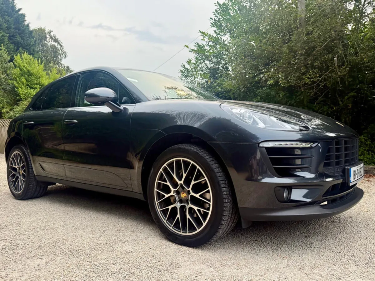 Porsche Macan 3.0 S DIESEL *Only 28000km…F.Porsche - Image 1