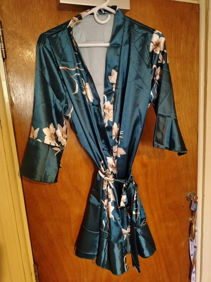 So sexy dress gown for crossdresser - Image 1