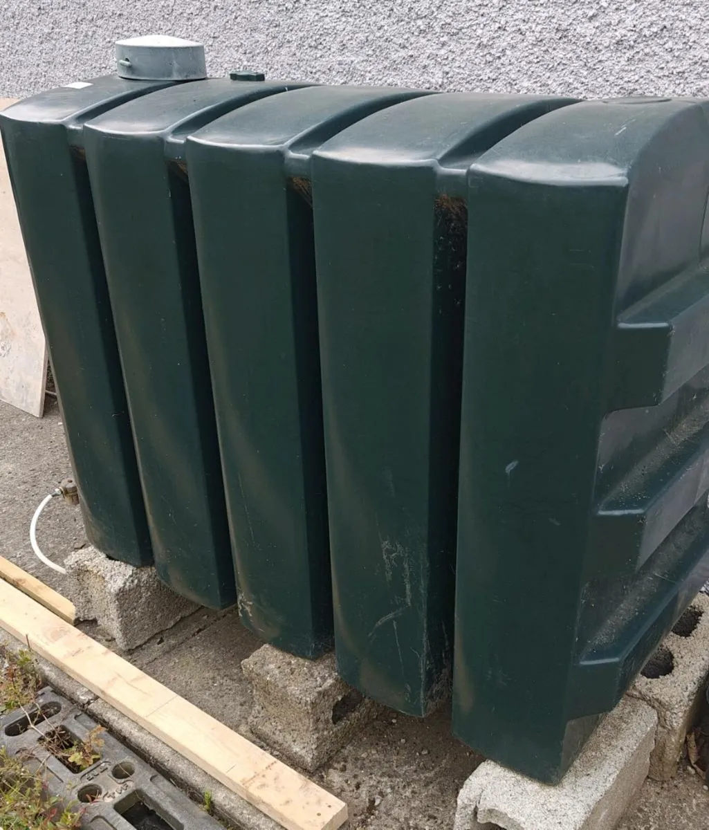 1150L Oil Tank - Image 3