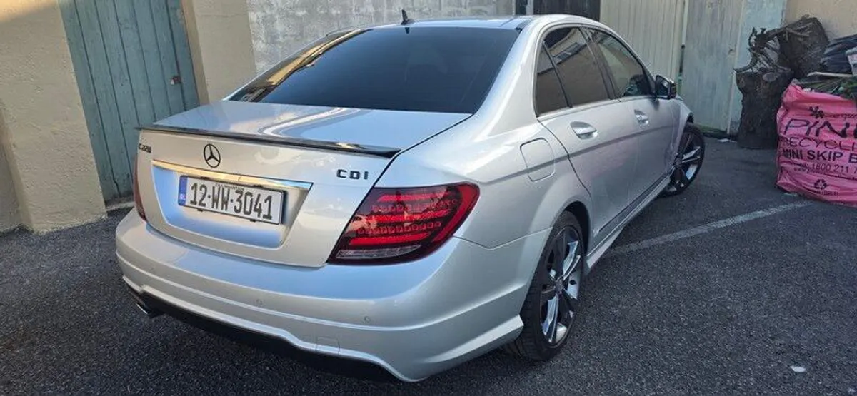 2012 Mercedes-benz C-class - Image 2