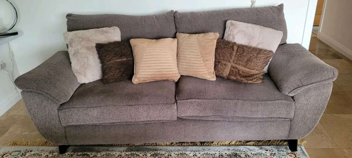 Couch - Image 1