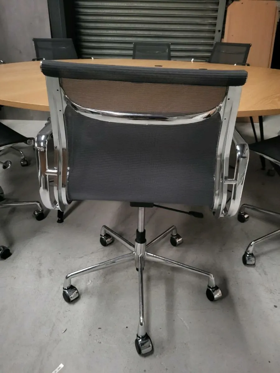 Excellent Quality Boardroom/Meeting Room Chairs - Image 3