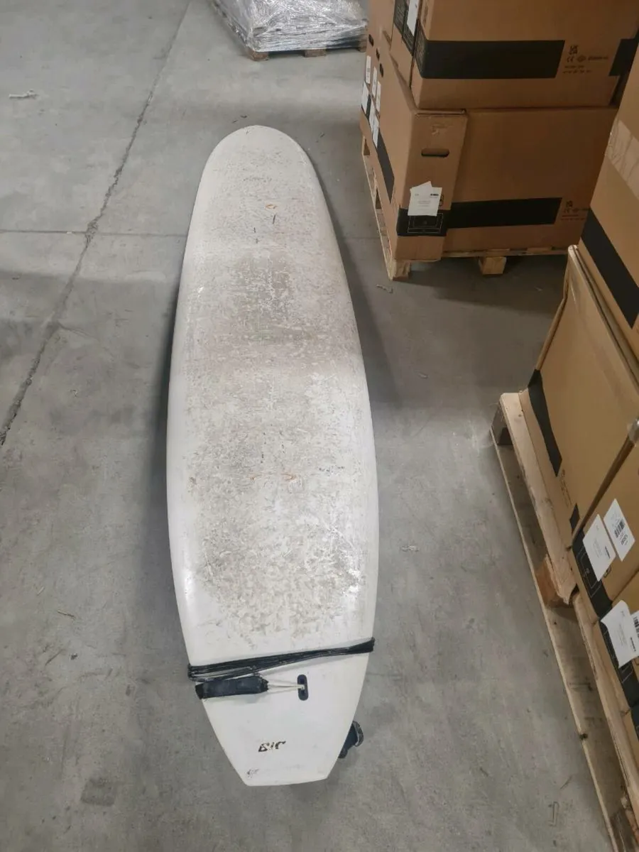 Surf board, wet suit - Image 2
