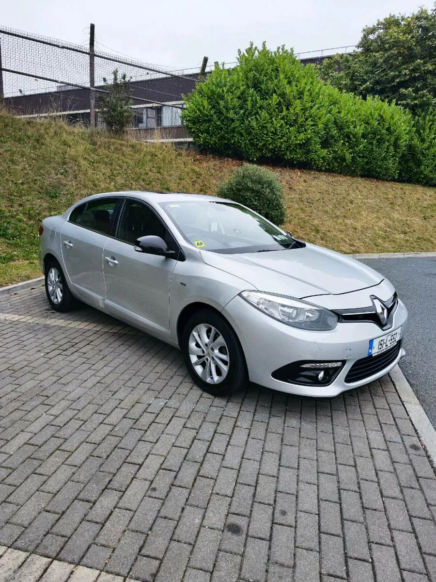 Renault Fluence Limited Edition Low Miles - Image 1
